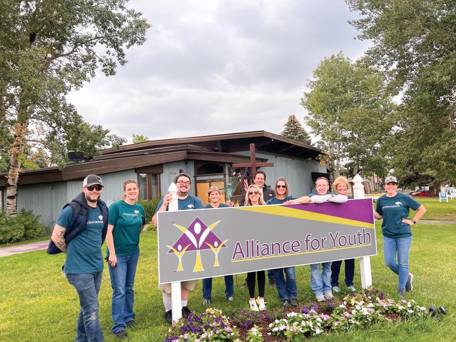D.A. Davidson employees participating in the Alliance for Youth fundraiser