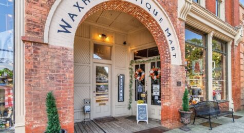 Waxhaw Antique Market in Waxhaw
