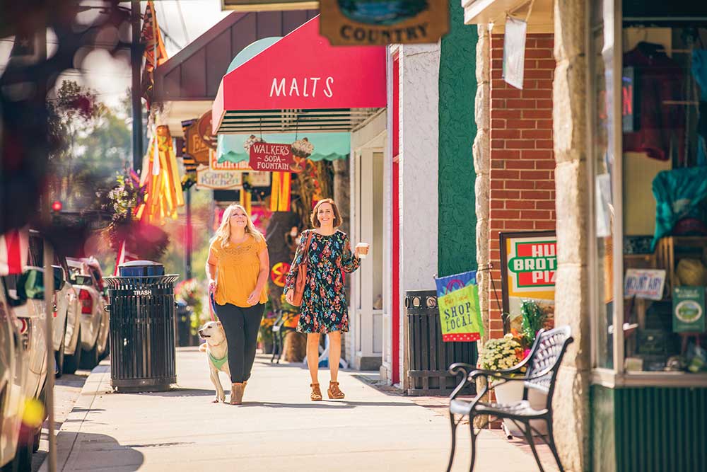 Surry County offers an ideal mix of charming downtowns, bountiful outdoor activities, shopping opportunities galore and stunning murals to discover and admire.