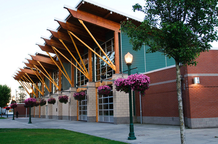 Pioneer Park Pavilion in Puyallup, WA