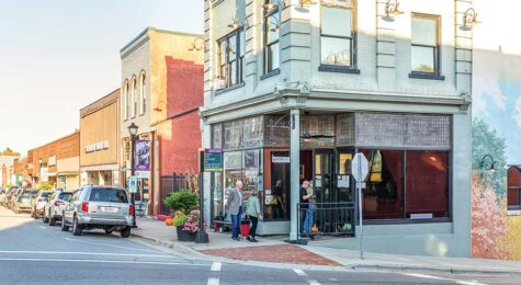 Elkin, N.C., USA-14 October 2022: Southern on Main, a restaurant in downtown, with customers entering.