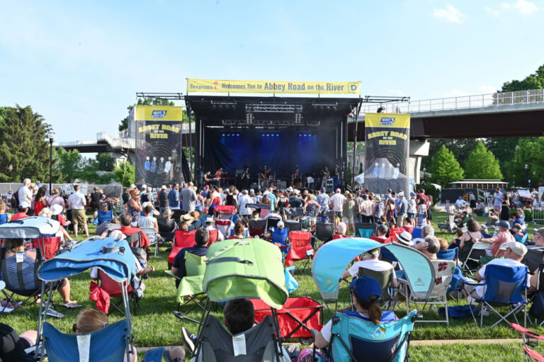Abbey Road on the River in Jeffersonville