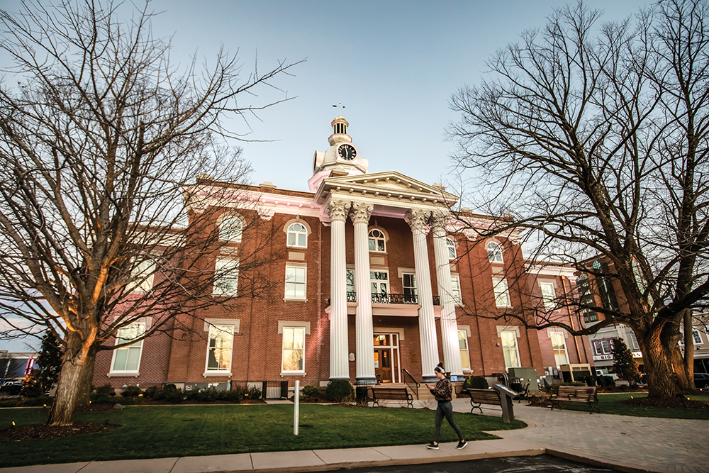 The Rutherford County Courthouse on the square in downtown Murfreesboro, TN.