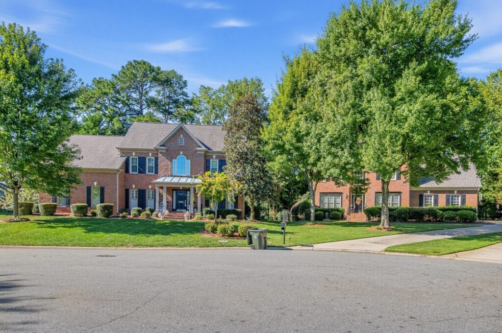 Homes in Birkdale feature mature landscaping.