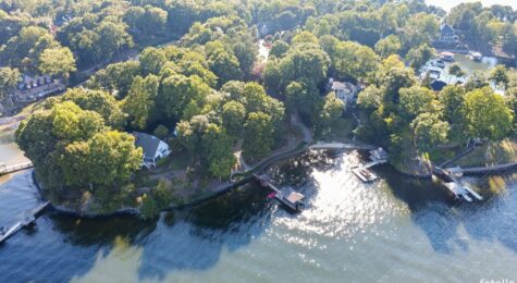An aerial view of homes in Pinnacle Shores in Mooresville, NC.