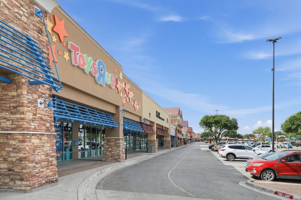 Shops at San Marcos Outlets