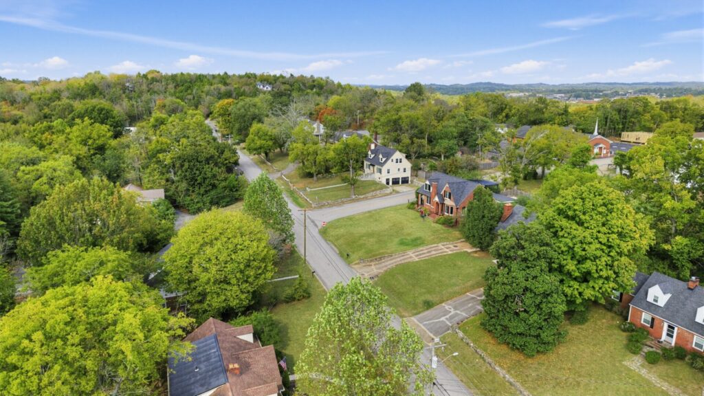 West Columbia Hills neighborhood in Columbia, TN