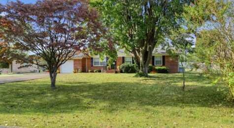 Bel Air neighborhood in Columbia, TN