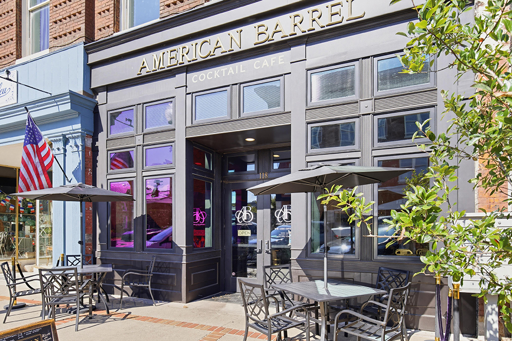 American Barrel Cocktail Cafe in Columbia, TN