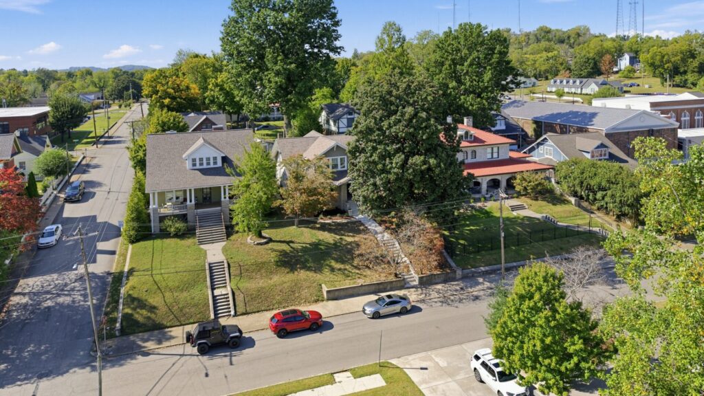 West End neighborhood in Columbia, TN