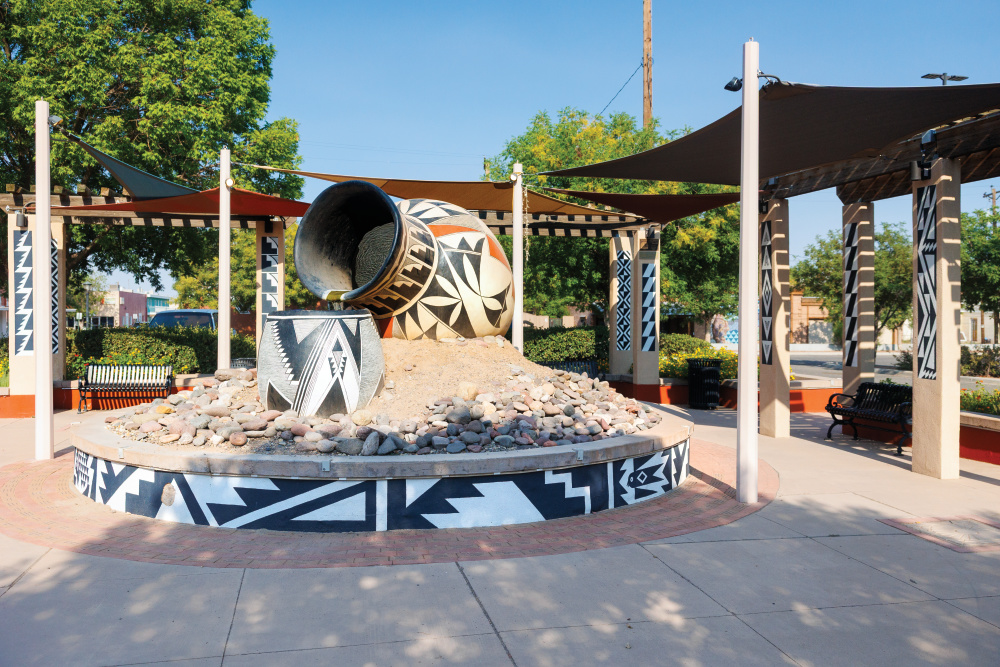 Leyendecker Plaza in Deming