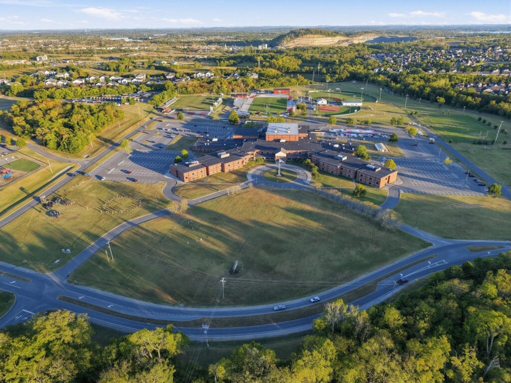 Station Camp High School in Hendersonville, TN ©HomeJab
