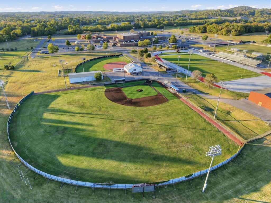 Station Camp High School in Hendersonville, TN ©HomeJab