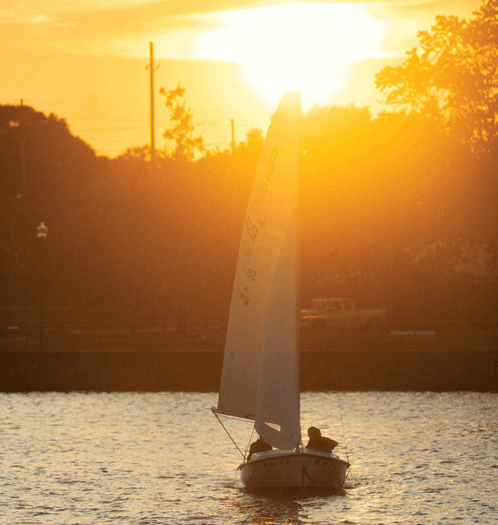 Set sail along the many waterways of Great Lakes Bay and Central Michigan.