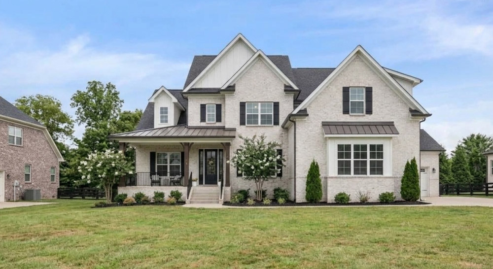 A home for sale in Saundersville, Hendersonville, TN